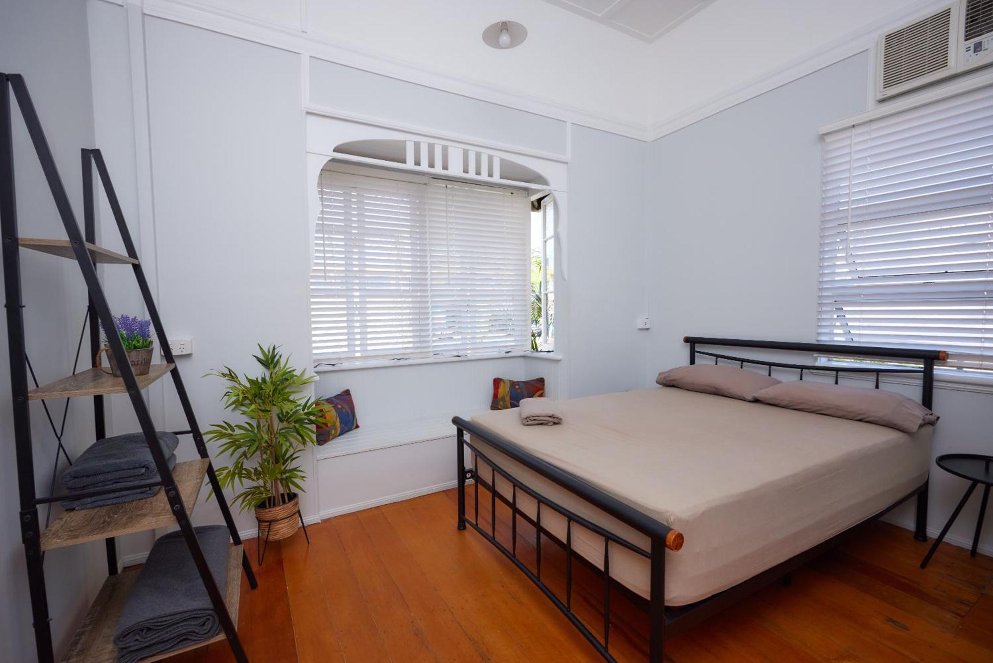 Deluxe Double Room with Shower